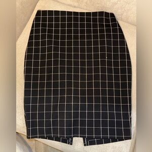 Express Black and White Checkered Pencil Skirt